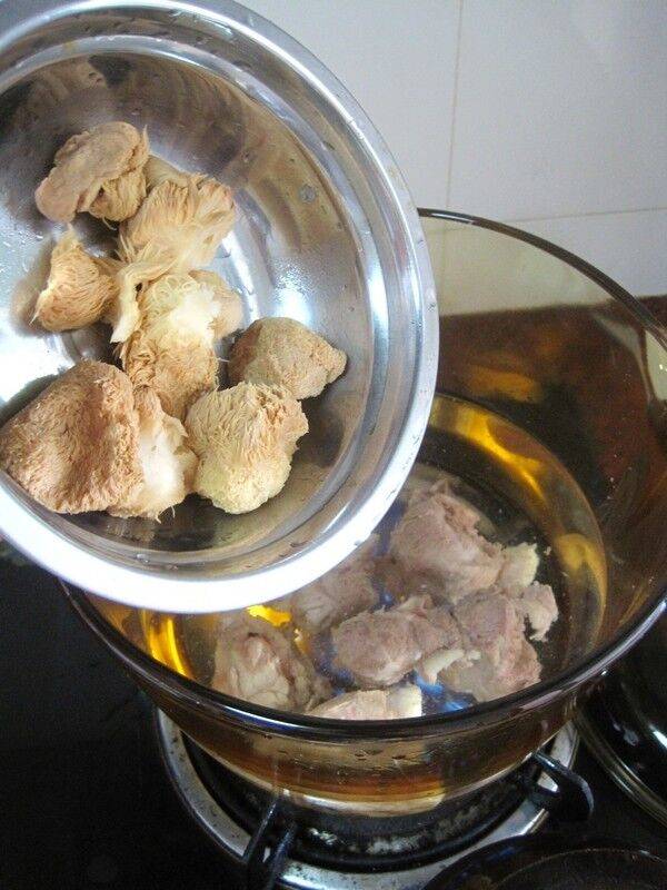 猴头菇怎么做不苦(猴头菇怎么做)