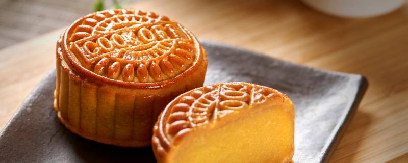 空气炸锅五仁馅月饼正宗做法(空气炸锅烤鲜肉月饼需要多长时间)