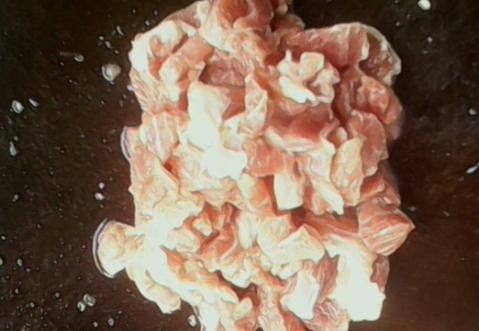 茄子炒肉怎样做好吃(茄子炒肉怎么做才能好吃)