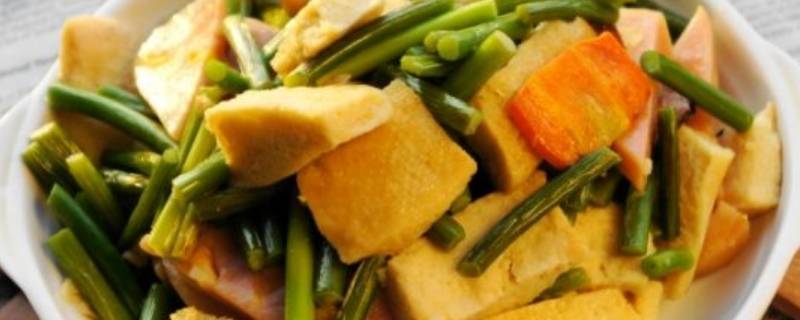 炒冻豆腐怎么做好吃(炒冻豆腐怎么炒)