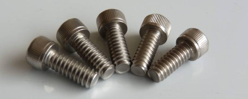 螺丝太紧拧不动怎么办(汽车螺丝太紧拧不动怎么办)