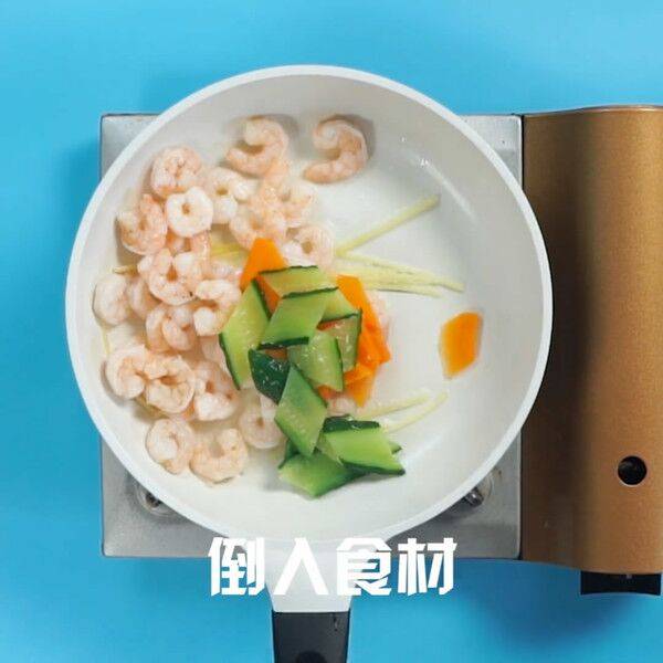 炒虾仁怎么炒(炒虾仁怎么炒才能更好吃呢)