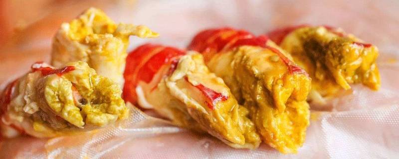 龙虾头里面的黄色的是什么东西(龙虾头里面的黄能吃吗)