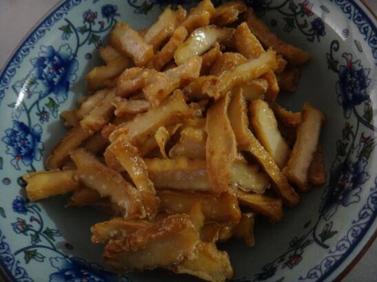 怎么炒豆干(怎么用芹菜炒豆干好吃)