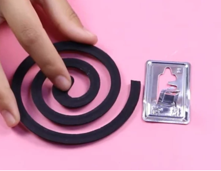 自制蚊香架子断了的蚊香也能用(蚊香架子烂了怎么点蚊香)