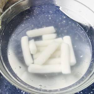 速冻芝士年糕可以煎吗(冷冻的芝士年糕怎么做视频)