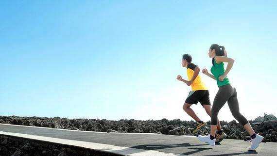 正确跑步姿势不伤膝盖(怎样才能跑步不伤膝盖)