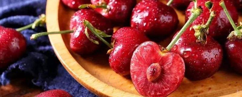 樱桃泡酒时间久了能喝吗(樱桃泡酒喝对人体有哪些好处)