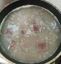 猪红怎么做下饭(厨师猪红做菜教程)