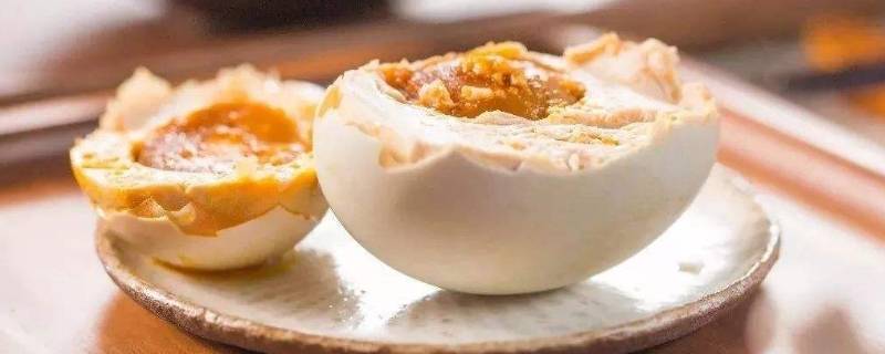 海鸭蛋是什么鸭下的蛋(海鸭蛋是不是海鸭下的蛋)