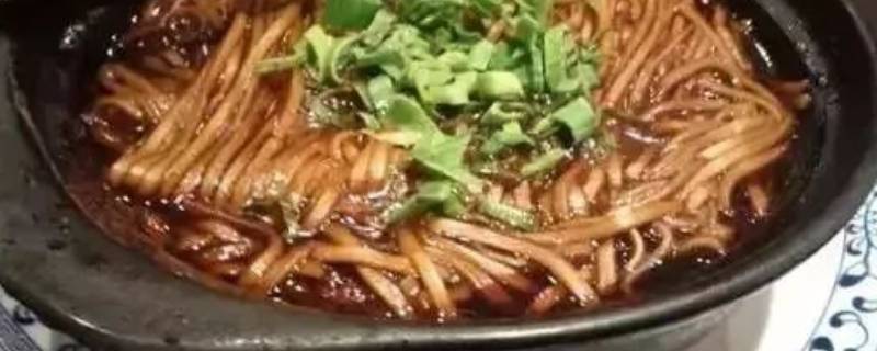 剩焖面怎么回锅好吃(剩下的焖面怎么做好吃)