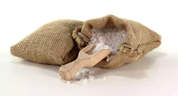 怎么炒粗盐不爆炸(怎么炒生菜好吃)