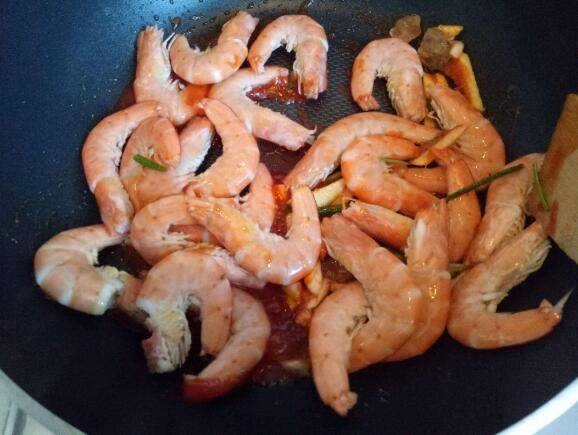 虾黄怎么做才好吃记得收藏(虾黄应该怎么做比较好吃)