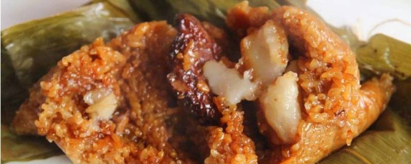 肉粽子是怎么腌制的(肉粽子制作方法和配料)