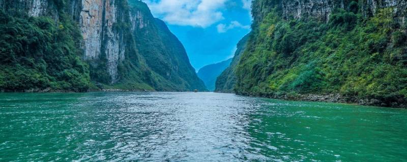 长江长多少千米简介(黄河长多少千米)