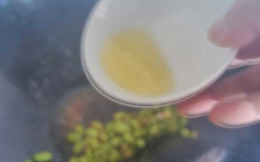 蛋清怎么炒(怎么炒蛋清最嫩)