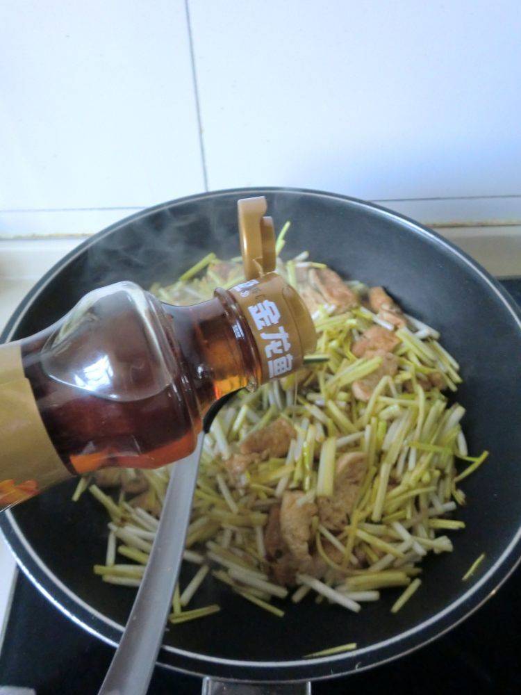 炒豆腐怎么做(炒豆腐怎么做才好吃)