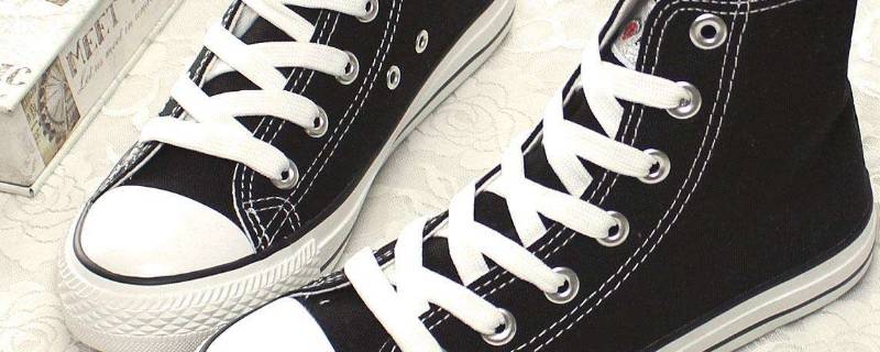 漂白水可以漂鞋子吗(鞋子发黄可以用漂白水吗)