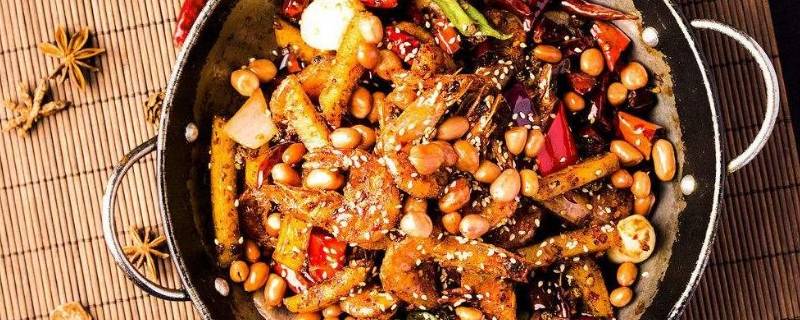 麻辣香锅的底料直接炒吗(如何炒麻辣香锅底料)