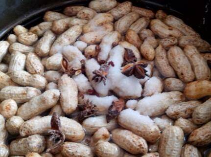 使用高压锅煮花生多长时间(高压锅煮花生多长时间能熟)