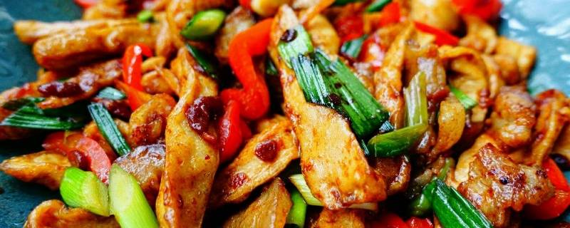 豆腐干炒肉怎么做好吃又简单(豆腐干炒肉怎么做好吃)