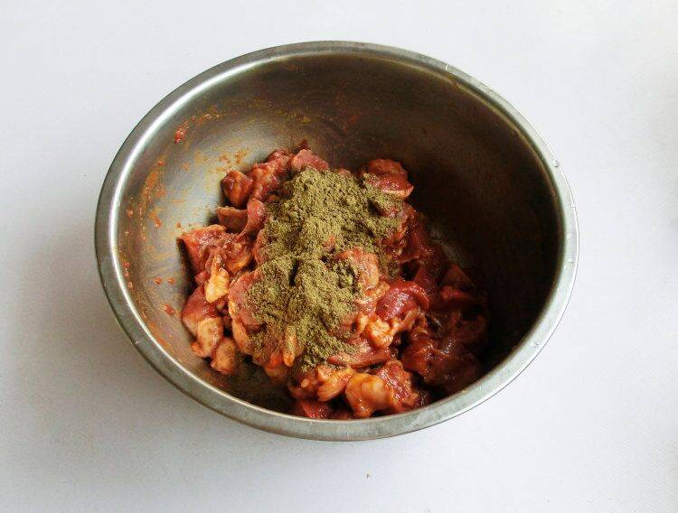 微波炉烤羊肉串230度烤几分钟(烤箱烤羊肉串烤箱温度和时间)