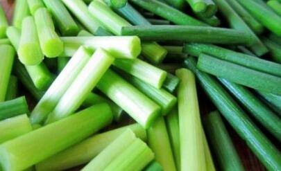 蒜苗怎么炒好吃(蒜苔怎么炒好吃)