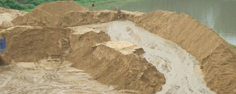 一方河沙有多少公斤(一方河沙有没有一吨)