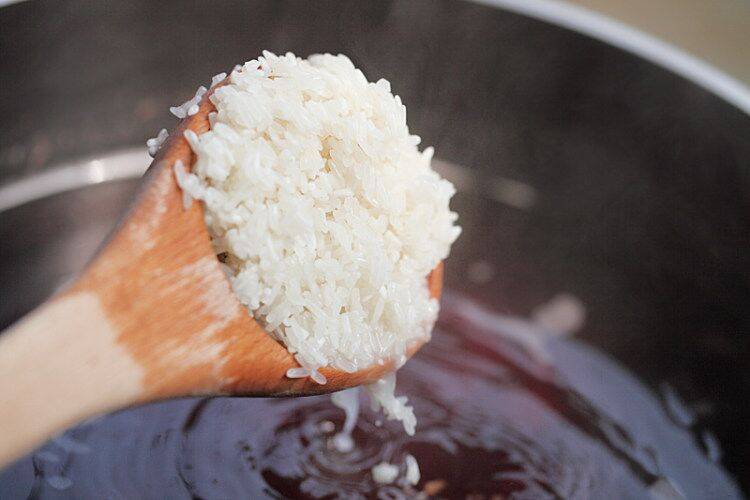 红豆粥有哪些配料(红豆粥加什么)