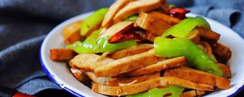 回锅肉炒卤豆腐做法(卤豆腐炒辣椒的做法)