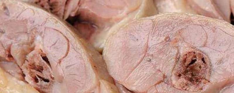 鸭肉怎么越煮越硬(鸭肉怎么煮才不硬)