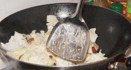 甘蓝怎么炒好吃儿童(甘蓝怎么炒好吃家常做法)