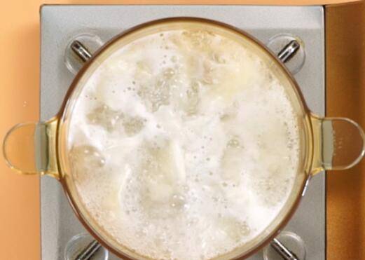 麻辣炒手做法步骤(抄手配料)