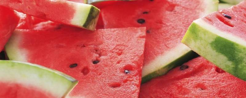 切开西瓜隔夜还能吃吗(西瓜切开了隔夜吃会怎么样)