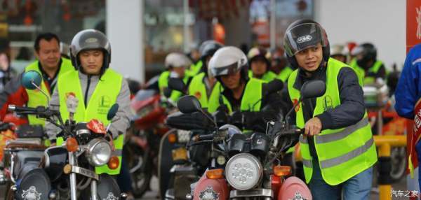 中能石化加油站可以办油卡吗(办中国石化加油卡需要什么证件)