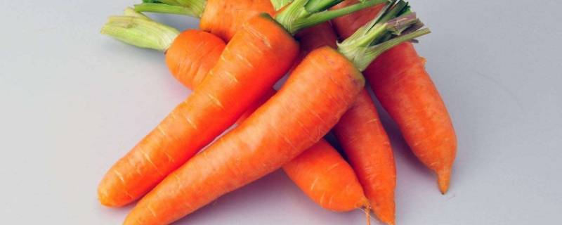 水果胡萝卜要削皮吗(吃胡萝卜需要削皮吗)