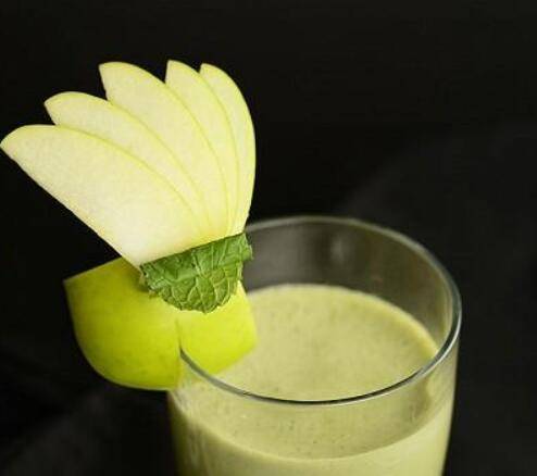 家用薄荷奶绿制作方法(薄荷奶绿做法自制)