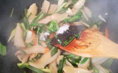 炒牛肚怎么炒不老(炒牛肚怎么炒才嫩)