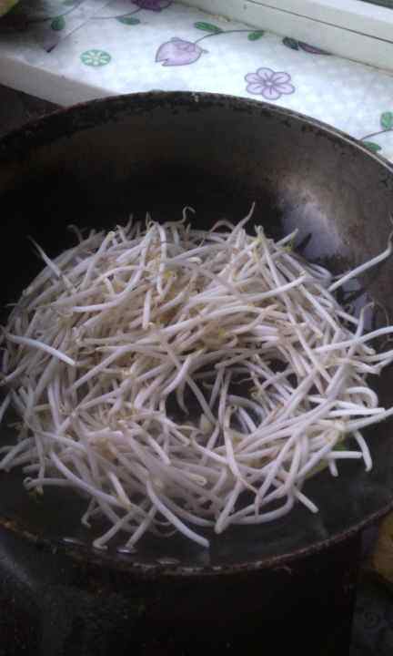 绿豆芽怎么炒(绿豆芽怎么炒家常)