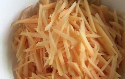 木瓜怎么炒好吃简单做法(木瓜怎么炒比较好吃)