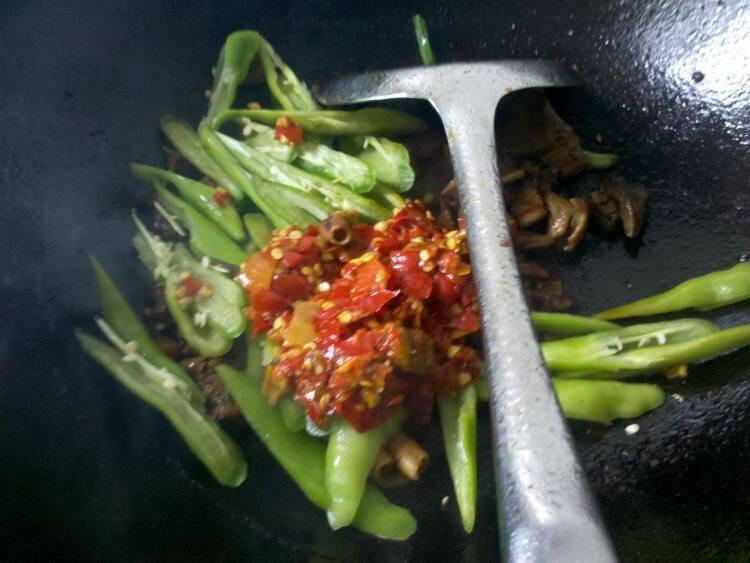 怎么炒鸭杂好吃(鸭杂怎么炒烂)