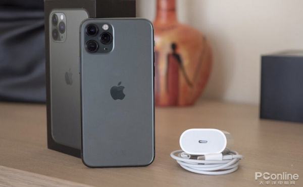 iphone12充不进去电怎么办(iphone12充不进去电怎么回事)