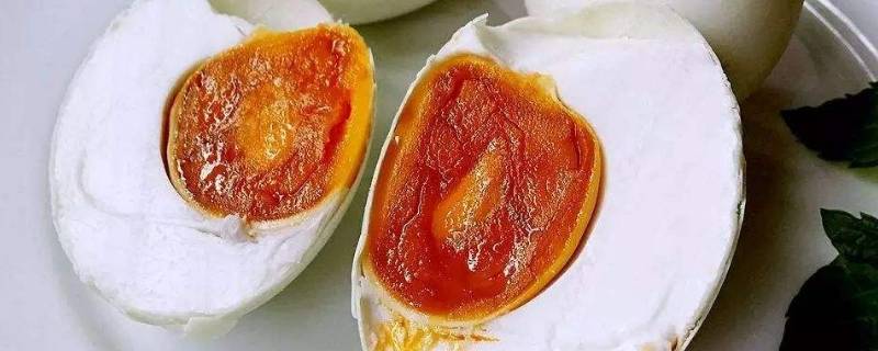 4个鸡蛋和两个鸭蛋共重330克(鸭蛋大约重多少克)