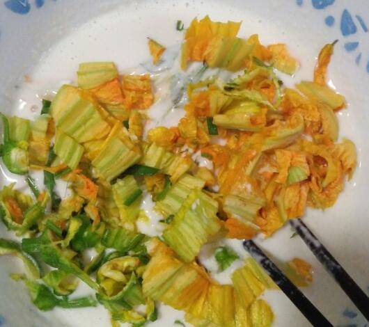 窝瓜花怎么画(窝瓜花怎么吃法)