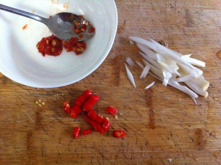 鸡杂怎么炒的好吃(鸡杂怎么炒)