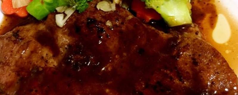 煎牛排黄油什么时间放(煎牛排黄油什么时候放最适合)