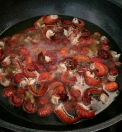 怎么炒龙虾最简单(怎么炒龙虾尾)