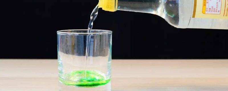 什么牌子白醋最好吃最健康(醋精和白醋有什么区别)