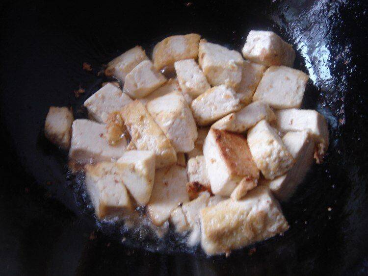 豆腐炒辣椒的做法大全家常(豆腐炒辣椒的做法大全)