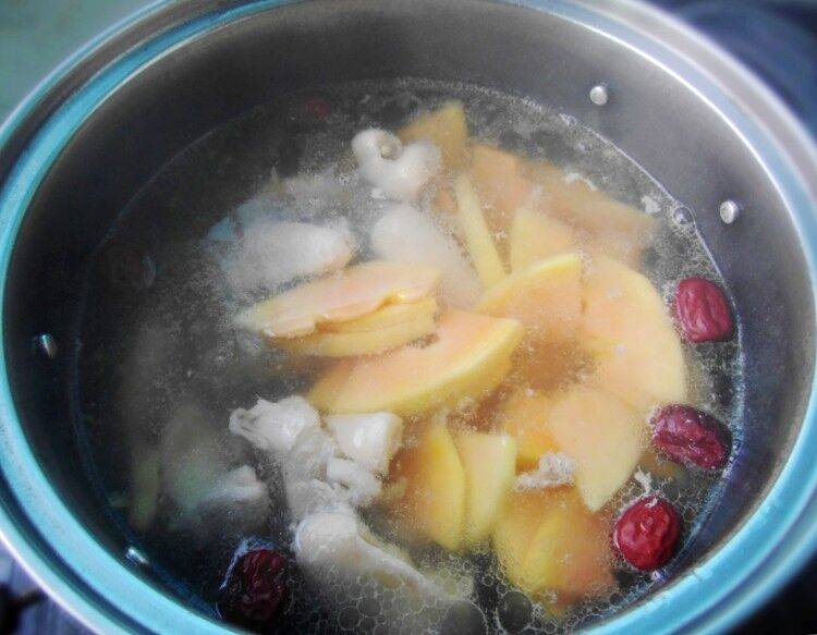 浸鸡的家常做法(浸鸡的做法)